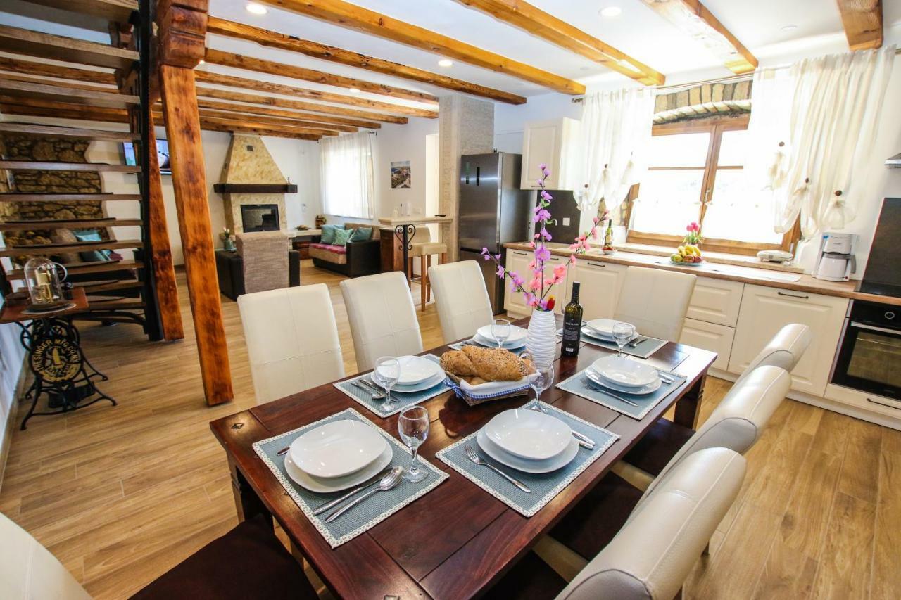 Villa Alma Kastelir Ngoại thất bức ảnh